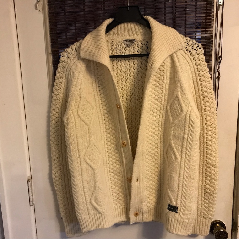 Oobe Brand Chunky Knit Cardigan Button up Sweater